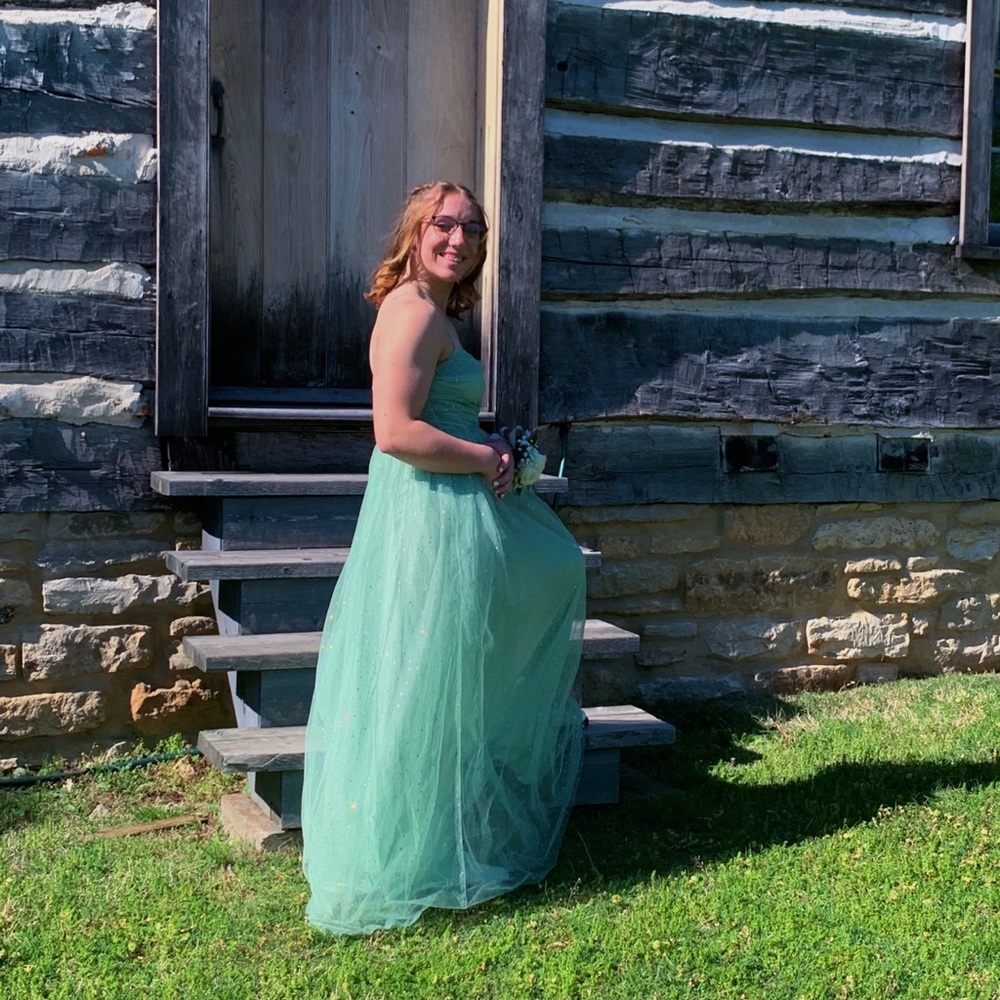 Meet your Posher, Maddy